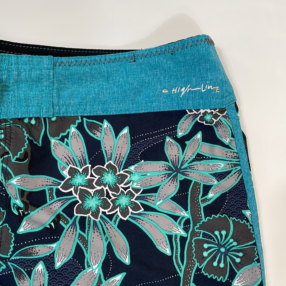 Quicksilver High Line Board Short 31 NWOT. Dry flight Water Repellent Fabric - Picture 2 of 13